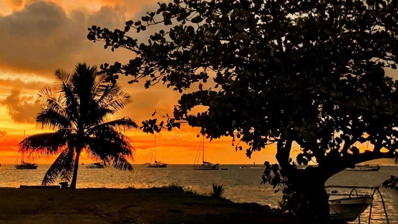 Raiatea - Bungalow Nautilus Lagoon Villa อุตูโรอา ภายนอก รูปภาพ